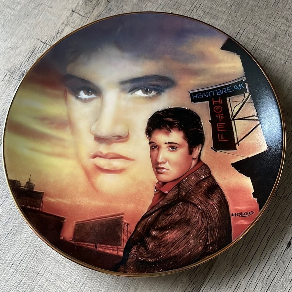 Elvis Presley Heartbreak Hotel Plate